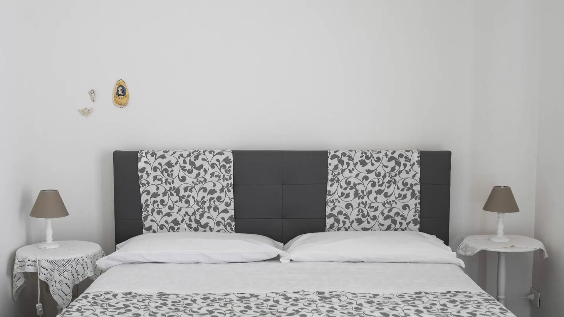 פאטי B&B Liola' לינה וארוחת בוקר